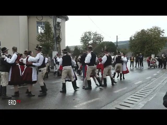 Harvest dances in Vârghiș