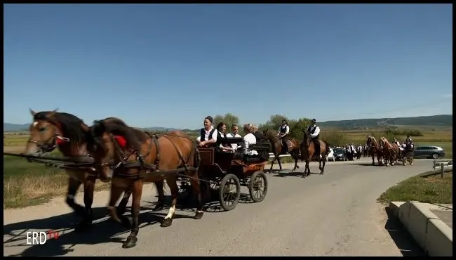 Installation ceremony of the priest in Racoșul de Sus